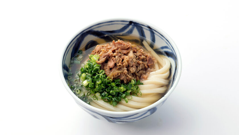 2021年M-1で話題沸騰「肉うどん」SNSバズを活用した事例を分析